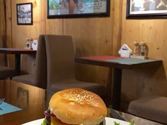 牦牛肉汉堡-飞虎西餐厅