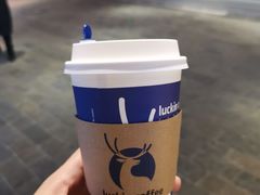 -瑞幸咖啡(凤凰海负一楼美食街店)