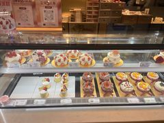-花花卷卷·鲜食蛋糕(静安久光百货店)