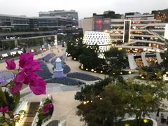 -绿茶餐厅(成都大悦城店)