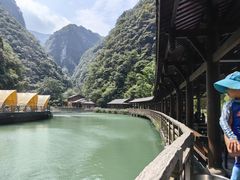 -重庆神龙峡漂流