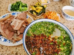 -吾穆勒蓬灰牛肉面·清真(北滨河中路店)