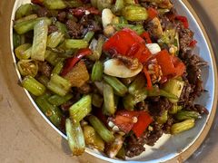 -魏铭鱼头捞饭(晋阳路店)