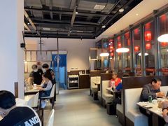 -煲王粤菜餐厅(中侨中心店)