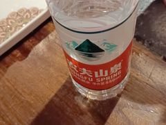 -老牌坊云南鱼豆花火锅(哈西万达店)