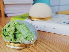 -蜜蜂小象·榴莲千层蛋糕(时代汇11栋店)