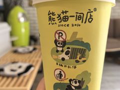 -熊猫一间店欧式奶茶铺
