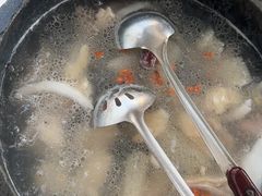 -墨脱石锅椰子鸡•海鲜糟粕醋(榆亚路店)