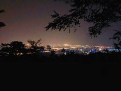 -鬼笑石后山停车场