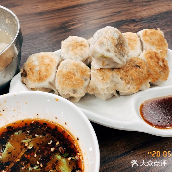 童氏锅贴(温哥华总店)