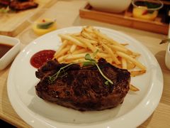 -MOO Beef Cafe