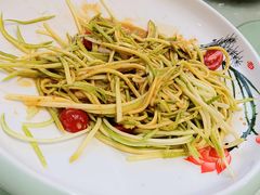 爽口葫芦丝-八珍饺子·烤鸭·家常菜