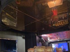 -吃饭皇帝大土家民族菜(正大广场店)