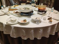 -梅花香里大酒店(郁金香路店)