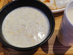 -美食小镇·观赏珍稀鸟类·长隆熊猫酒店