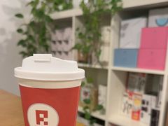 -红卡Cafe(尚8里店)