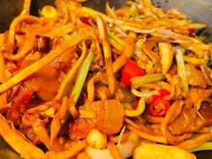 -70后饭吧(府河街店)