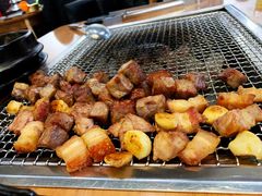 -肉甲韩国木炭烤肉(新壹街1店)