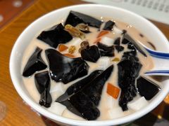 -肥仔文澳门猪骨煲(南京西路店)