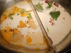 -湊湊火锅·茶憩(打浦桥日月光店)