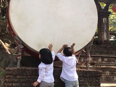 -青青世界