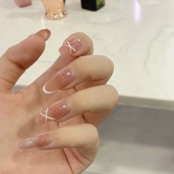 -南玥美学·美甲美睫美肤