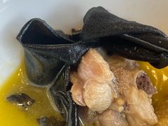 岩耳炖土鸡-龚师傅土菜馆.地道农家菜(魅力湘西店)