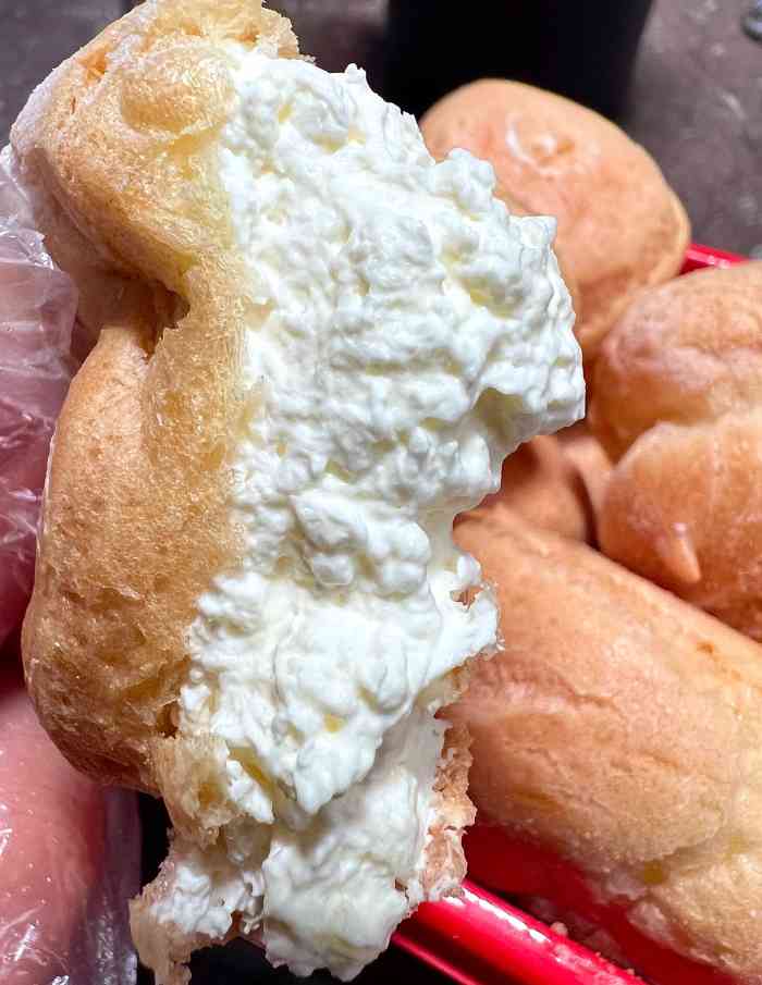 珍糕兴(天山店)-"原本呢是想去广什么申买点糕点 可惜太远了.