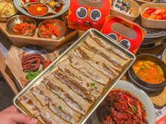 -草家酱蟹炭火烤肉店(珲春南路一店)