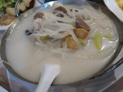 萝卜手工双丸煲-旭璟酒家·传统粤菜·湘菜(逸景路店)