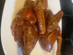 脆皮香燒乳鴿-北京四季酒店·采逸轩