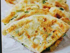 葱油饼-清真·西域伙伴牛肉面·羊肉串(融创店)