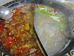 -嘎洒汤锅·花腰傣美食