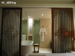 -三亚亚龙湾雅高美爵酒店