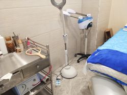 -痘院士专业祛痘皮肤管理