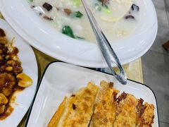 金牌全家福-春水锅贴·传统鲁菜(大明湖店)
