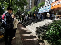 -李易面馆(树木岭店)