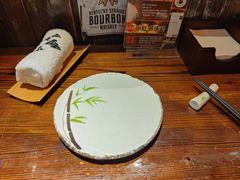 餐具摆设-鸟鹏烧鸟居酒屋(熙龙湾店)