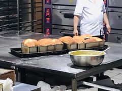 -钟楼大面包