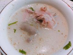 竹笙王猪肚鸡-顺德公广东猪肚鸡·煲仔饭(白石洲店)