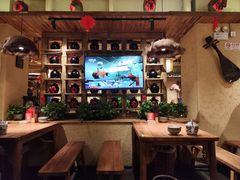 -泥糊破店小酒馆·团建聚餐(南京西路店)