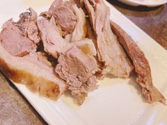 手抓羊肉半斤-贯贯吉·清真餐厅(浙江中路店)