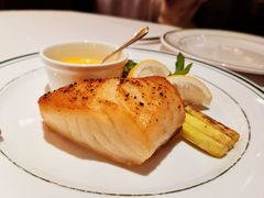 烤智利海鲈鱼-Wolfgang’s Steakhouse 沃夫冈牛排馆(上海白玉兰广场店)
