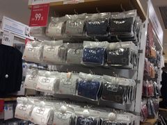 -优衣库(广州恒宝广场店)