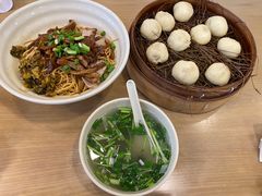 -佬钱湾仔(衣裳街店)