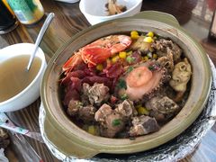 海鲜腊味煲仔饭-崖口煲仔饭