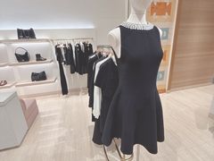 -sandro(港汇恒隆广场店)