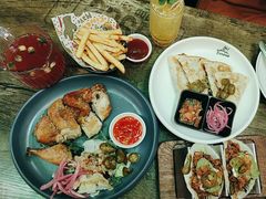-Famous肥猫墨西哥音乐餐吧(五棵松华熙LIVE店)