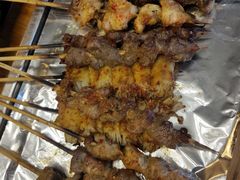 -云晓光头烧烤吧(德平路店)