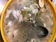 -严记小天府酸菜鱼(西四路店)